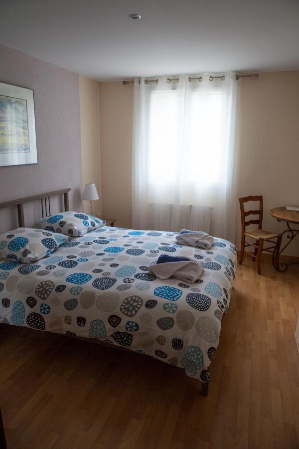 Auberge De La Vallee Saint-Jean-de-Bueges ภายนอก รูปภาพ