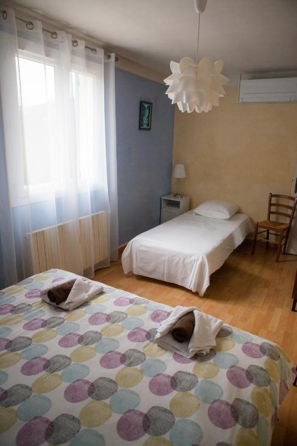 Auberge De La Vallee Saint-Jean-de-Bueges ภายนอก รูปภาพ