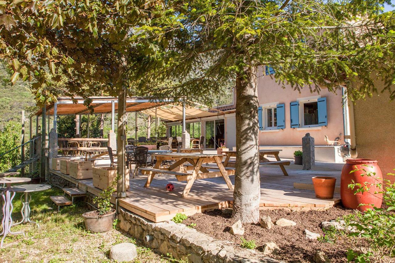 Auberge De La Vallee Saint-Jean-de-Bueges ภายนอก รูปภาพ