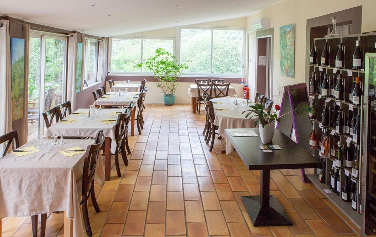 Auberge De La Vallee Saint-Jean-de-Bueges ภายนอก รูปภาพ