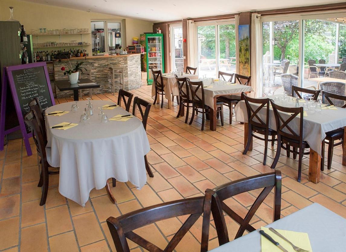 Auberge De La Vallee Saint-Jean-de-Bueges ภายนอก รูปภาพ