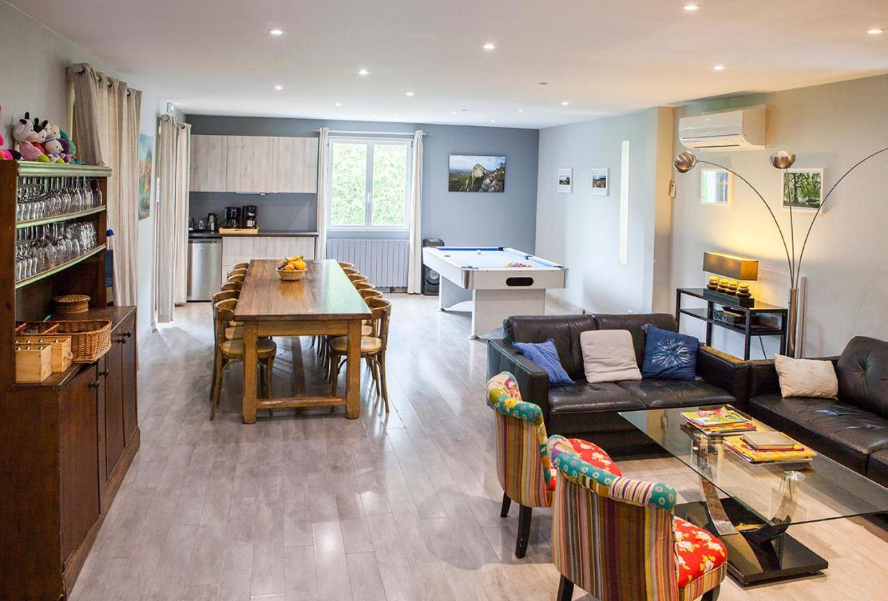 Auberge De La Vallee Saint-Jean-de-Bueges ภายนอก รูปภาพ